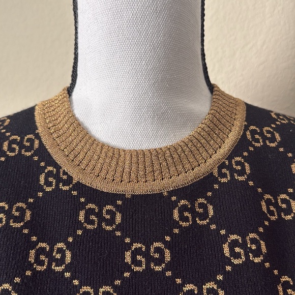 Gucci Black and Gold Patterned Short Sleeve Knit Top - Picture 3 of 10